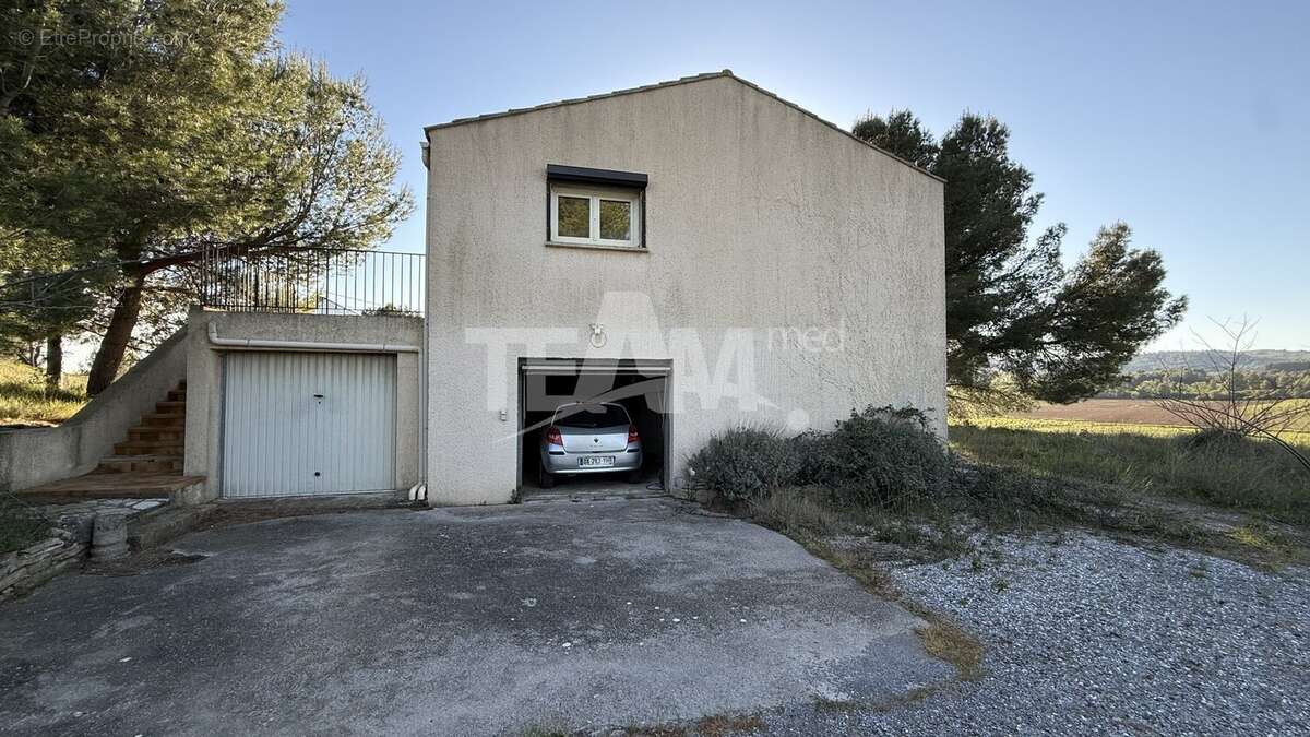 Maison à VILLEVEYRAC