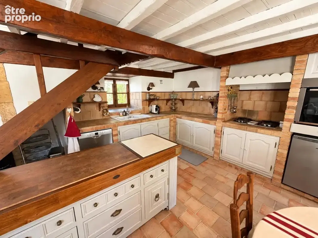 Charmante maison en pierre avec piscine et superbe cuisine d’été - photo 4