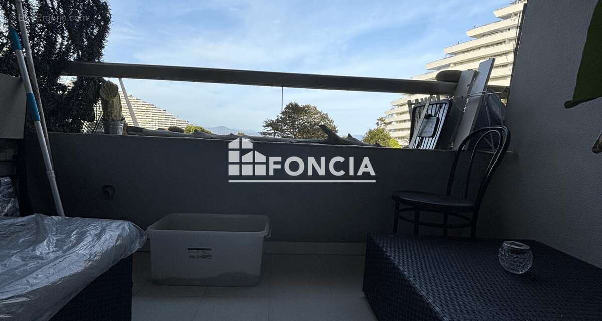 Appartement à VILLENEUVE-LOUBET