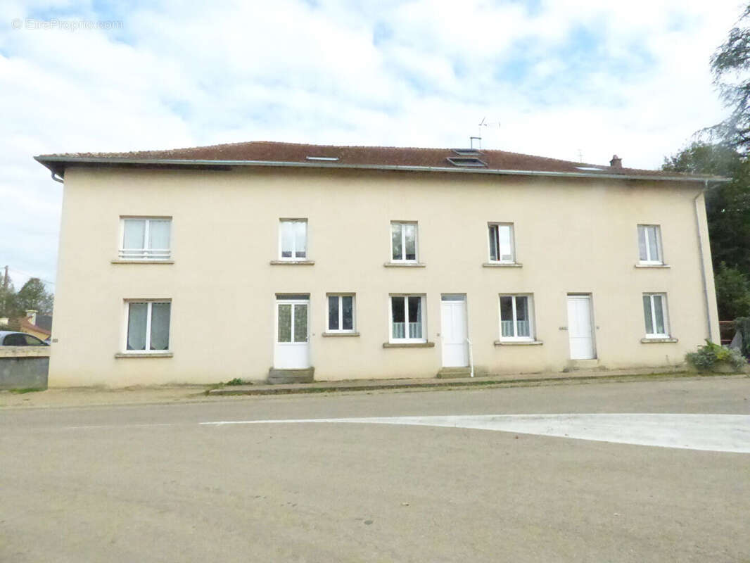 Appartement à BEREZIAT