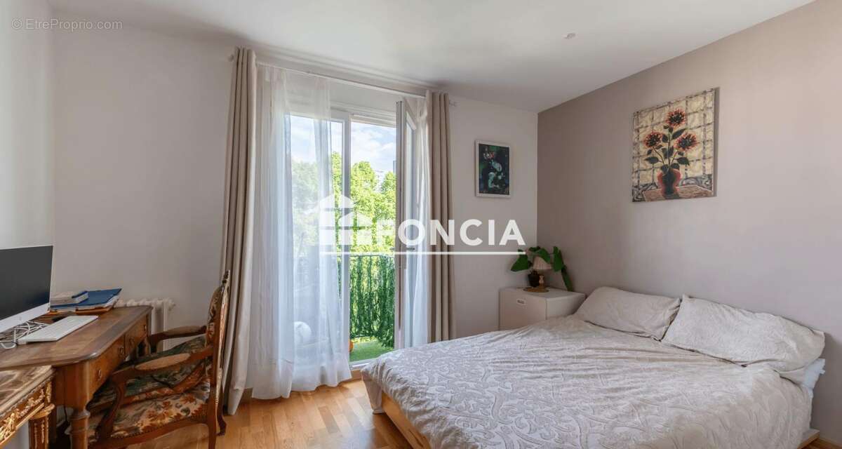 Appartement à RUEIL-MALMAISON