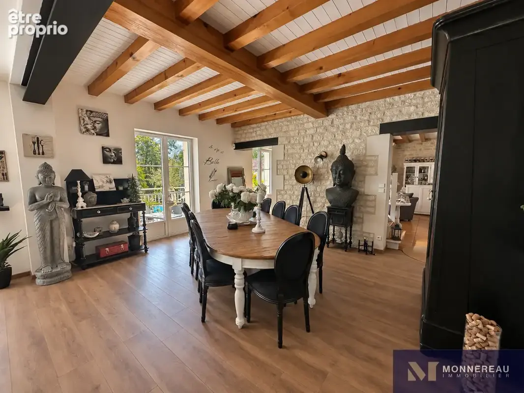 Magnifique maison de caractere avec piscine a saintes - photo 6