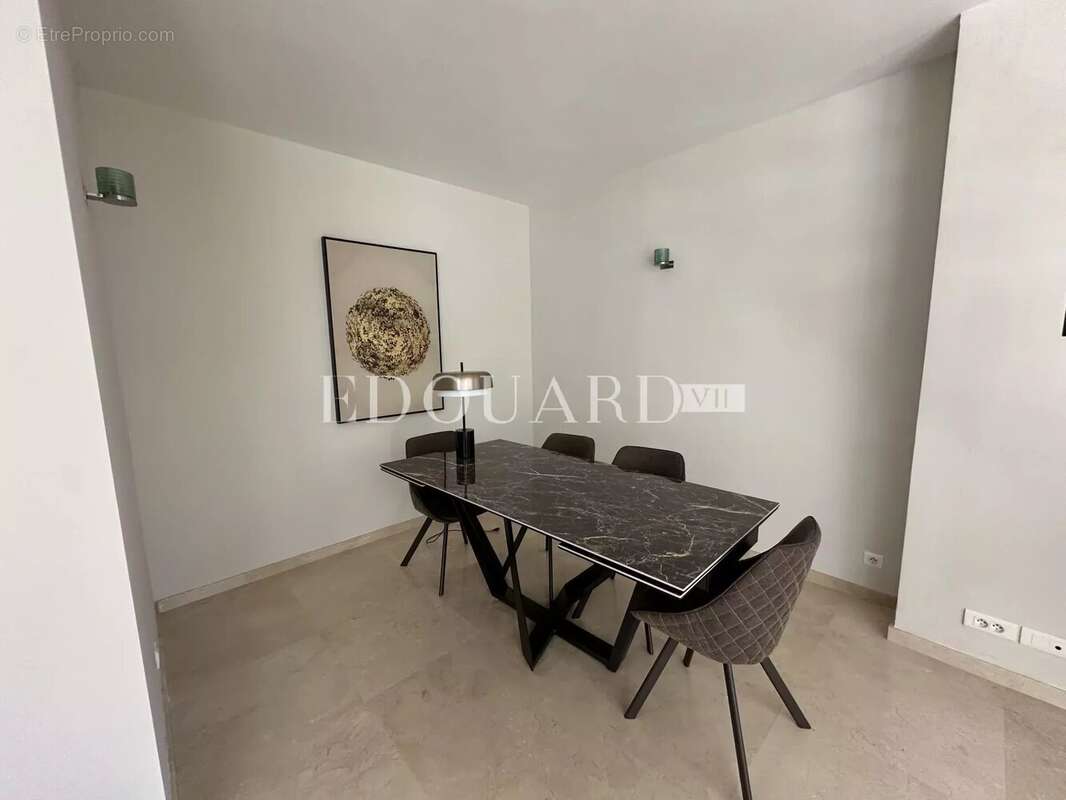 Maison à ROQUEBRUNE-CAP-MARTIN