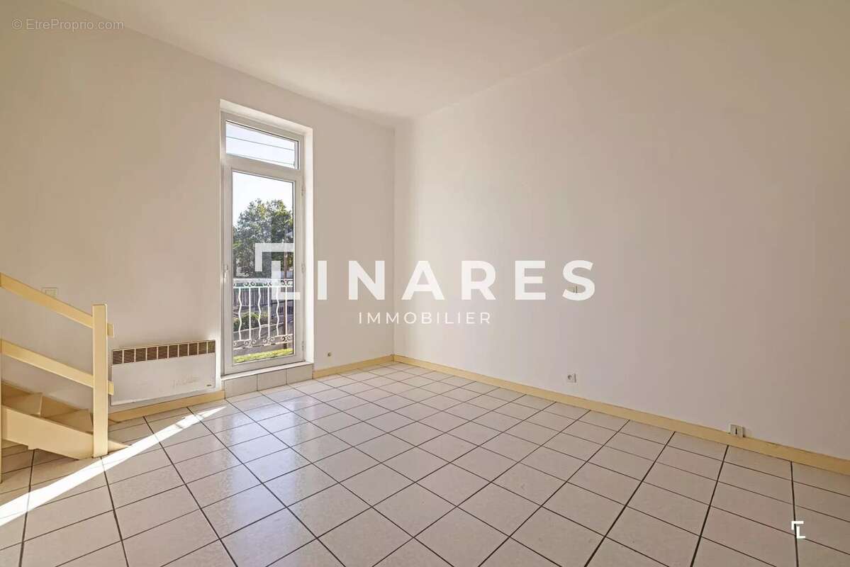 Appartement à MARSEILLE-9E