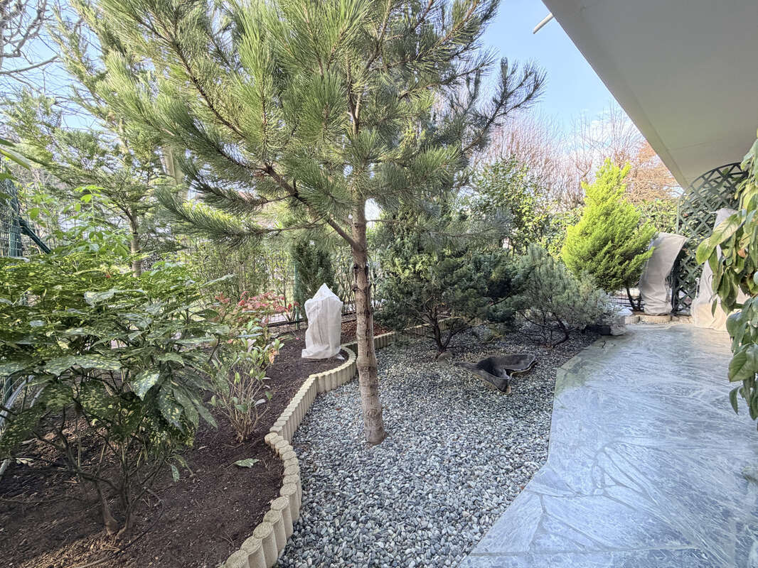 Appartement à RUEIL-MALMAISON