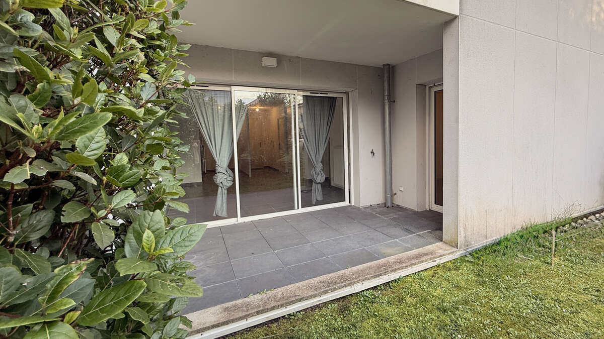 À Mérignac, appartement à vendre avec LA BOUTIQUE DU PATRIMOINE - photo 11