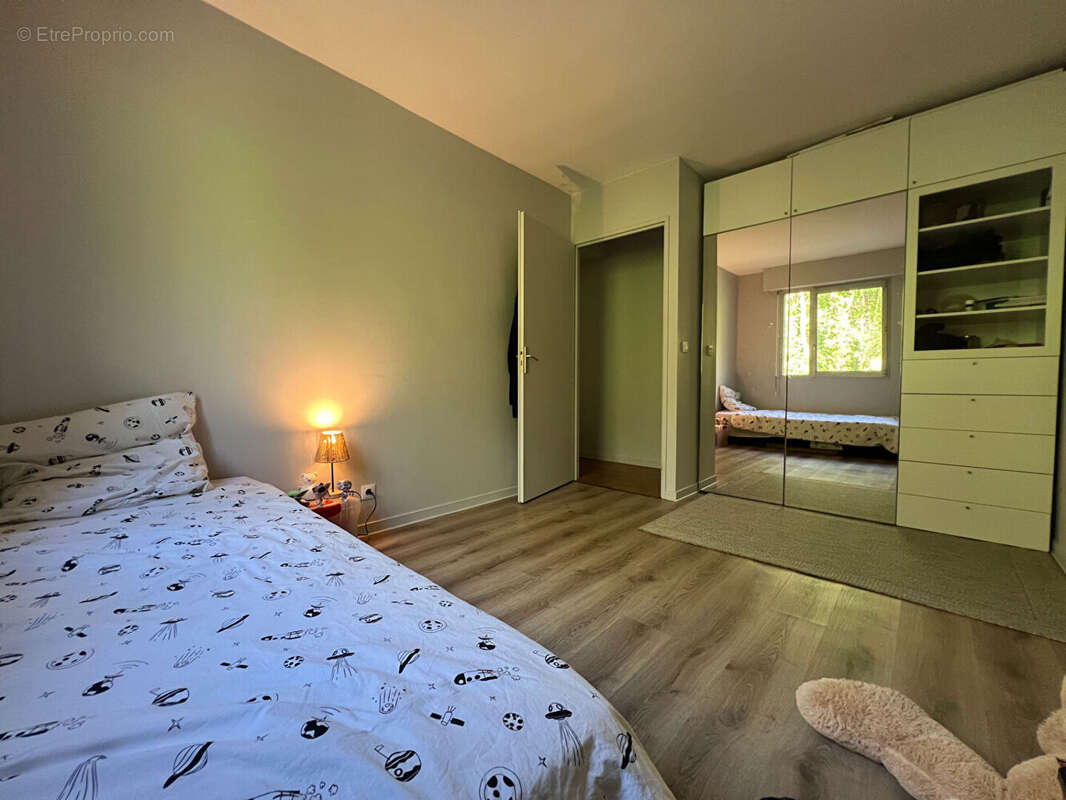 Appartement à SAINT-JEAN-DE-BRAYE
