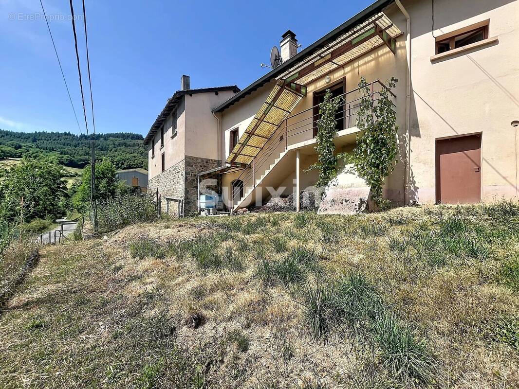 Maison à BELLEVILLE