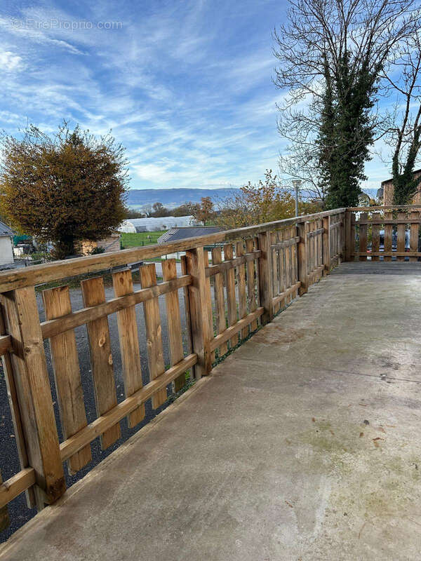 Appartement à ALBY-SUR-CHERAN