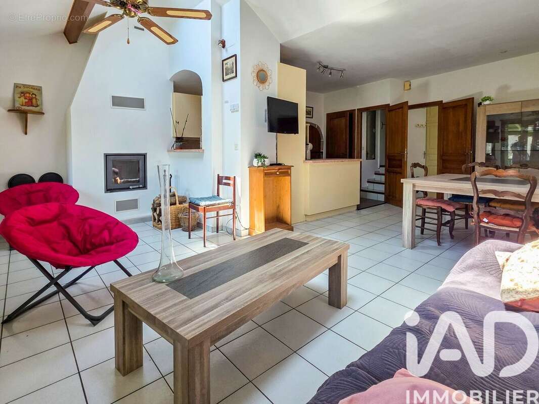 Photo 3 - Maison à SAINT-GENIEZ-D'OLT