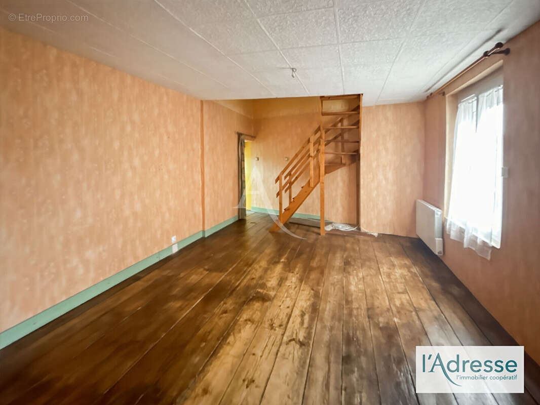 Maison à FLEURY-SUR-ANDELLE