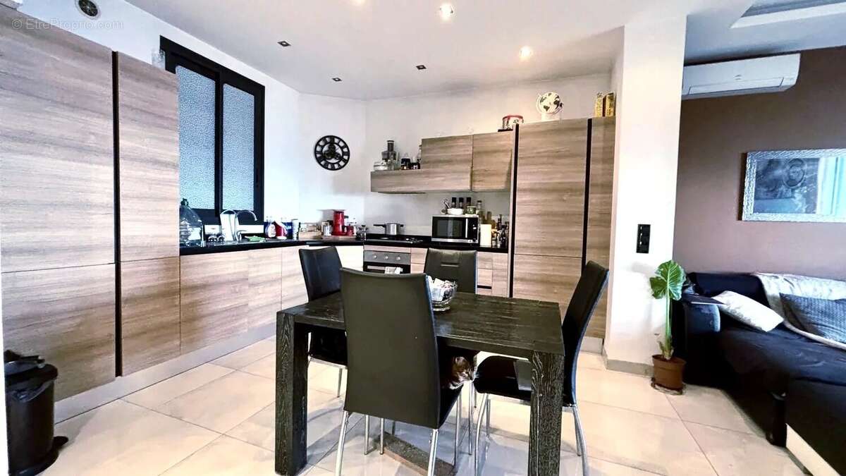 Appartement à BEAUSOLEIL