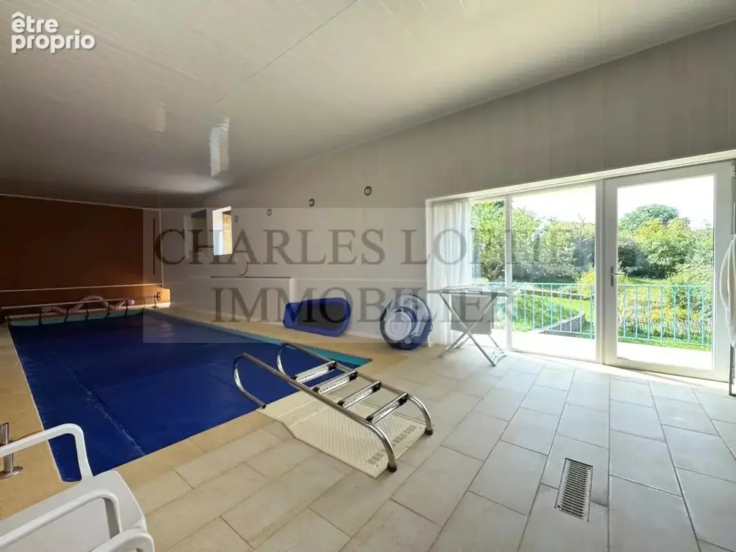 Charmante maison de village avec piscine intérieur dans le bourg d'un village du Bourian - photo 13