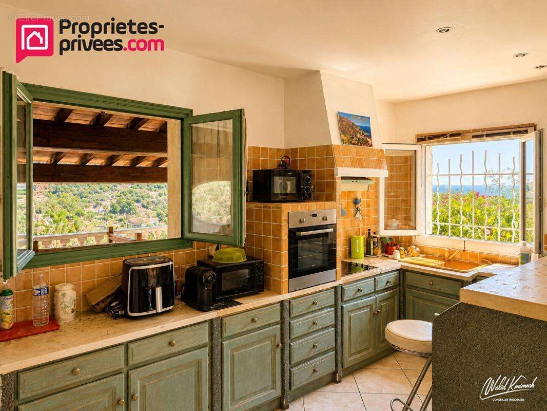 Maison à Anthéor avec vue mer, piscine et deux logements indépendants - photo 7