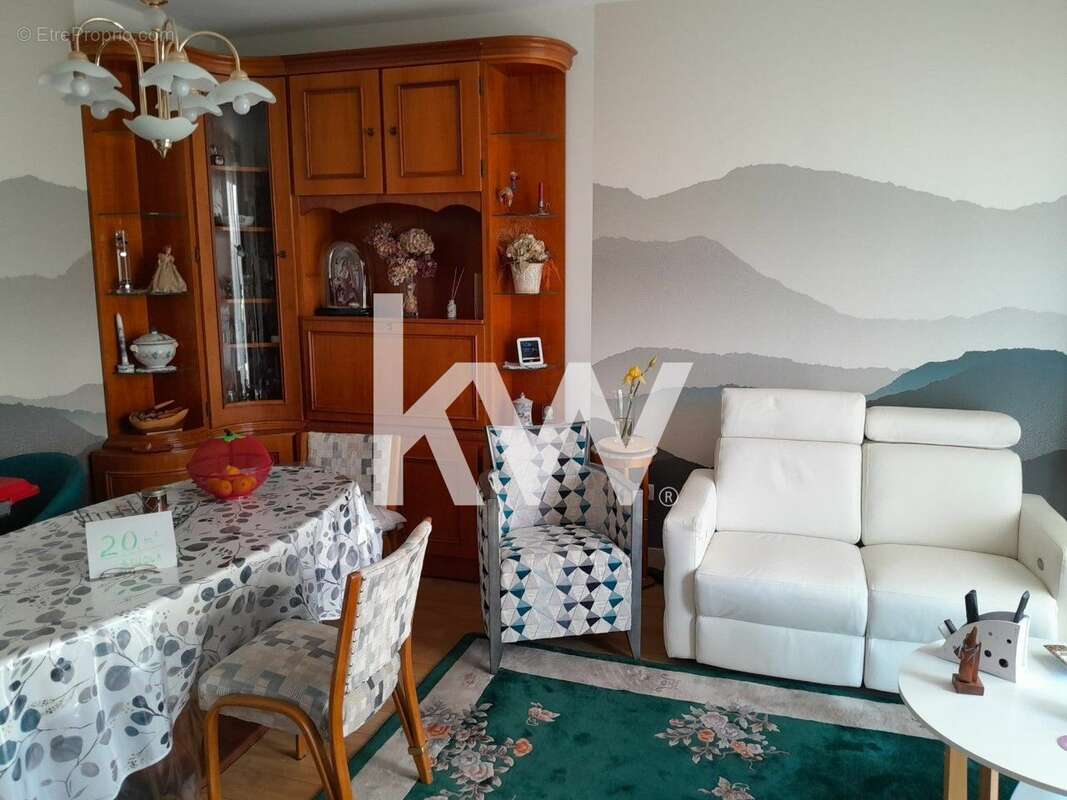 Maison à SAINT-JUNIEN