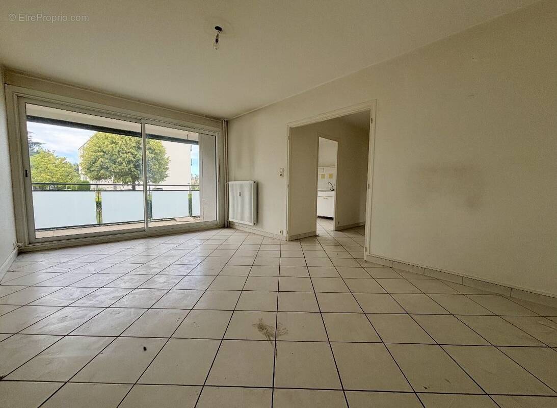 Appartement à ROMANS-SUR-ISERE