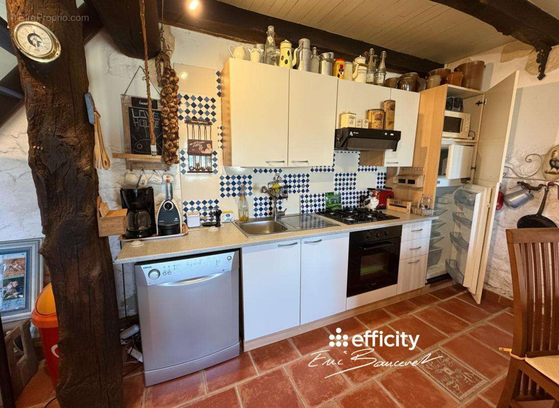 Maison 85 m² à Coutieres  - photo 10