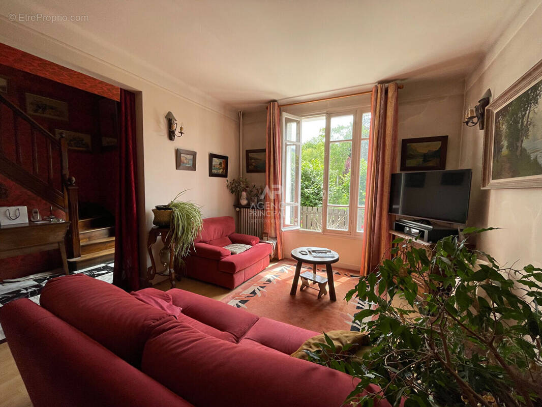 Maison à SAINT-GERMAIN-EN-LAYE