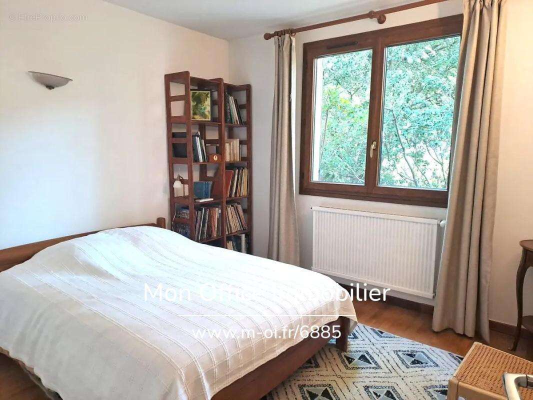 Référence : 6885-VCL - Maison dans résidence avec gardien - au coeur d'une pinède - 4 chambres 1 bureau - BOUC BEL AIR - photo 21