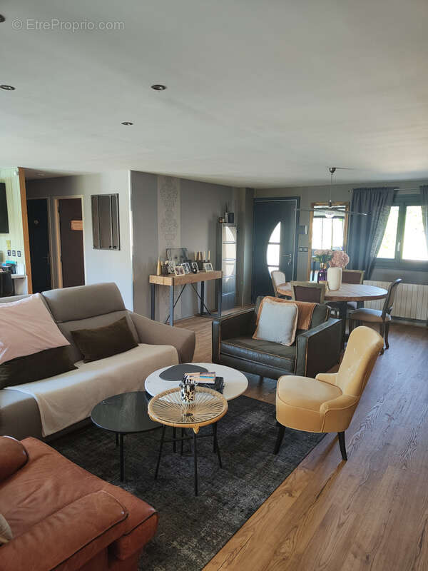 Maison à GAUVILLE-LA-CAMPAGNE