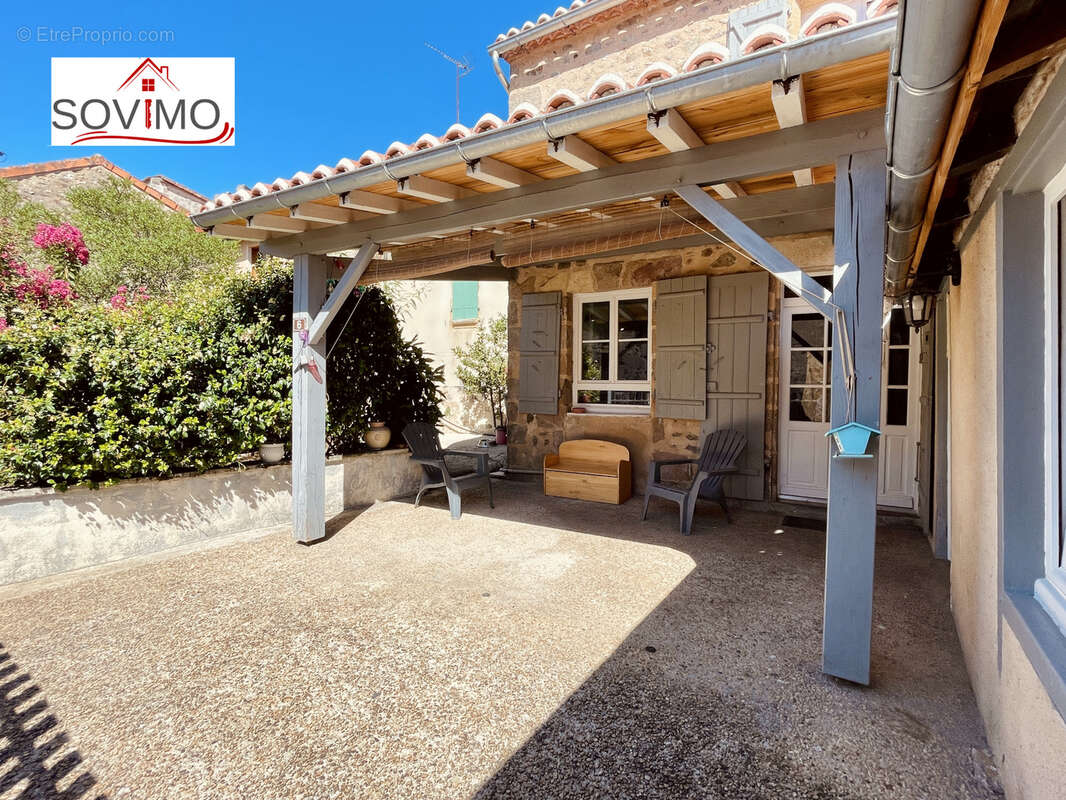 Au coeur d'un village touristique, charmante maison de caractère rénovee avec  cour et jardinet - photo 18