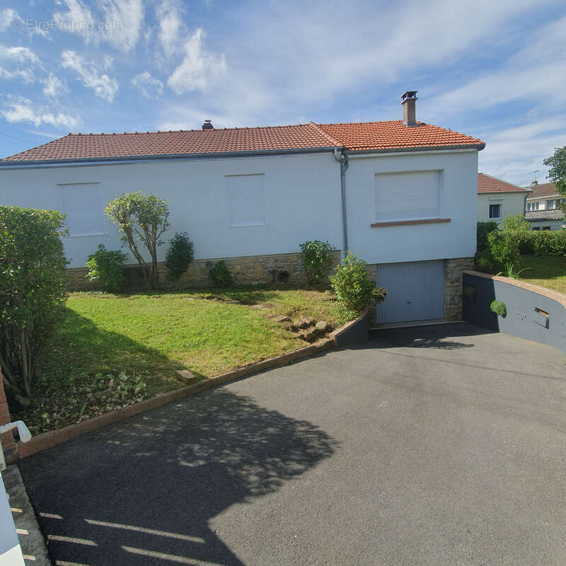 Maison à CHARLEVILLE-MEZIERES
