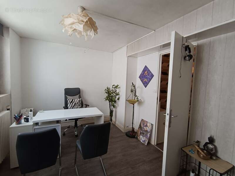 Maison à MONDEVILLE