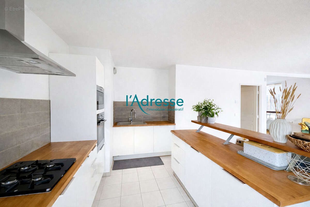 Appartement à NANTERRE