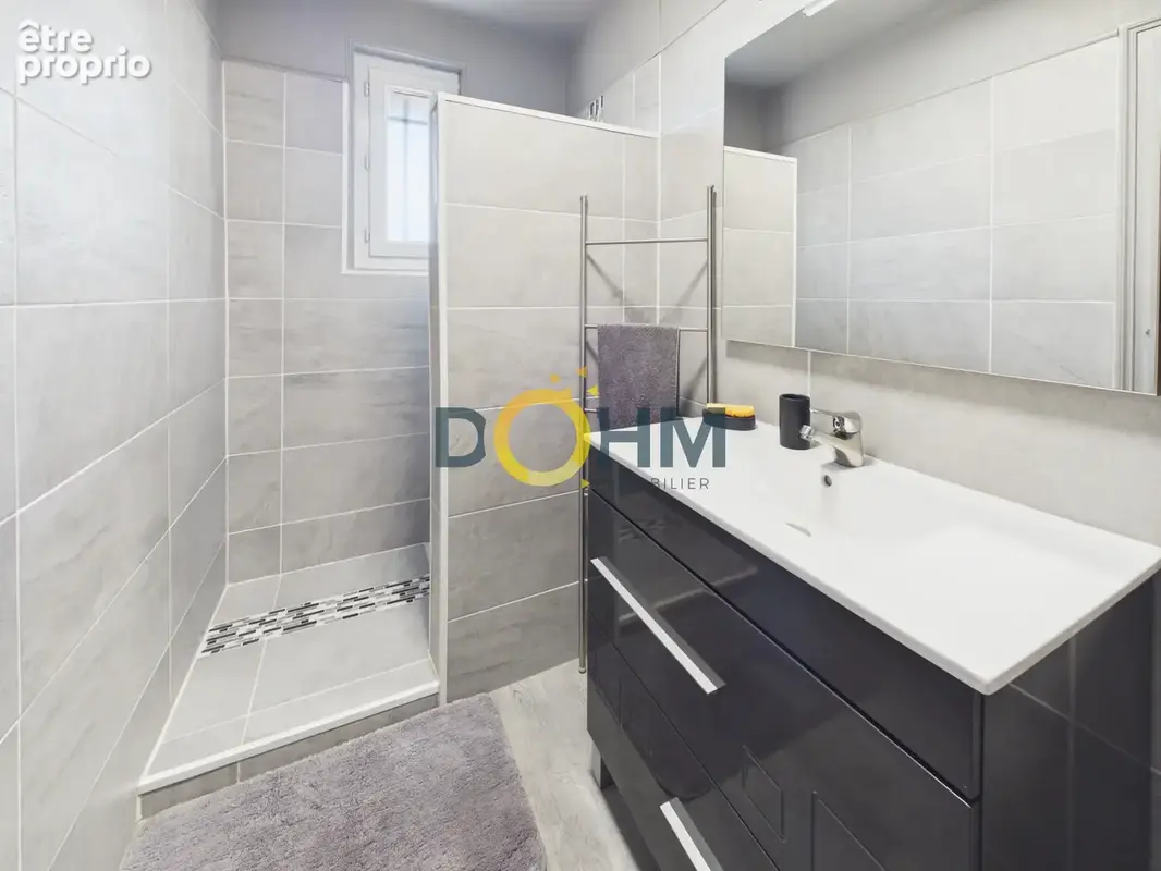 EN EXCLUSIVITÉ   Maison individuelle rénovée avec piscine   Saint-Just-Saint-Rambert - photo 21