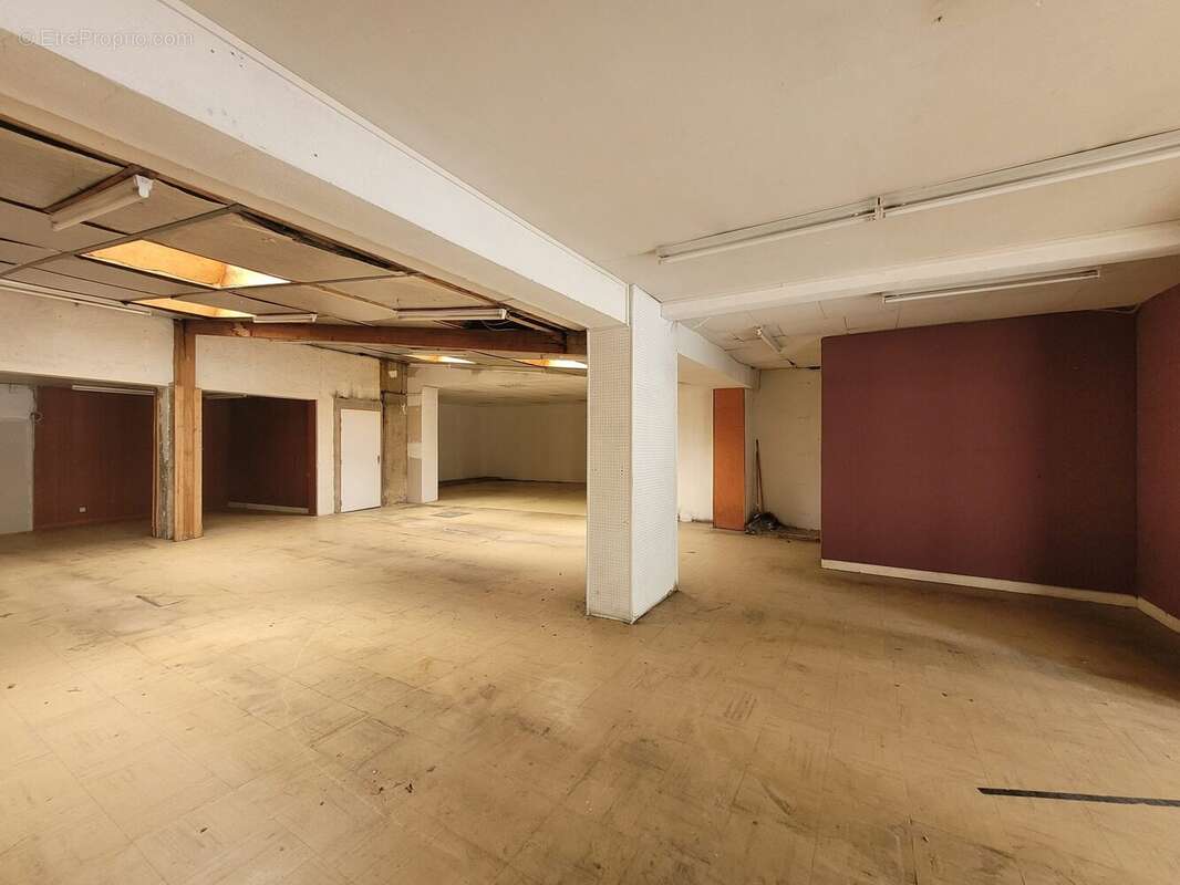 Appartement 822 m² à Longny-Au-Perche  - photo 4
