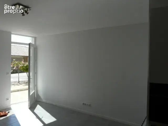 Maison et garage - photo 6