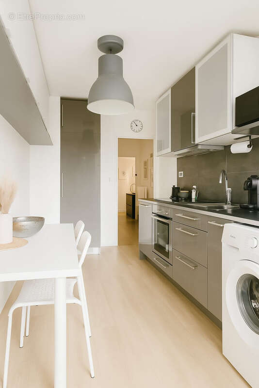 Appartement à LE PLESSIS-ROBINSON