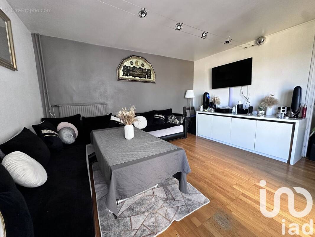Photo 1 - Appartement à ARGENTEUIL