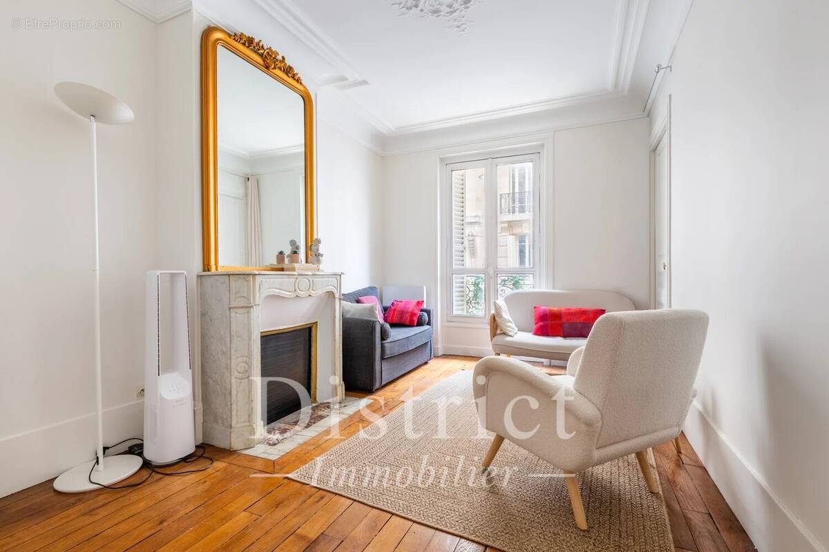 Appartement à PARIS-6E