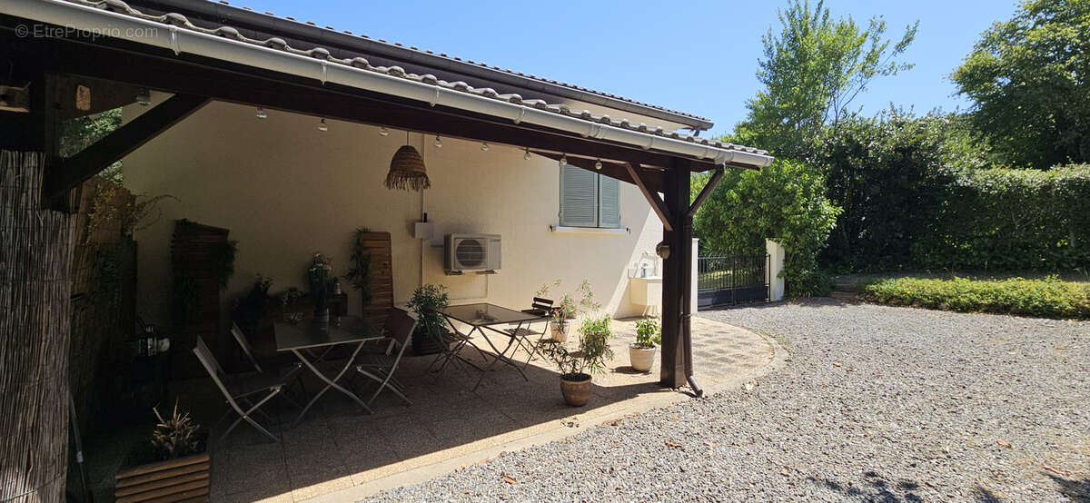 Maison à MARIOL