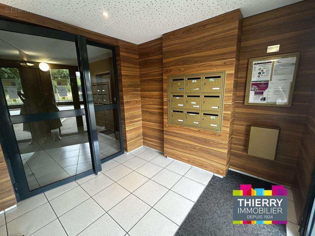 Appartement à TREILLIERES