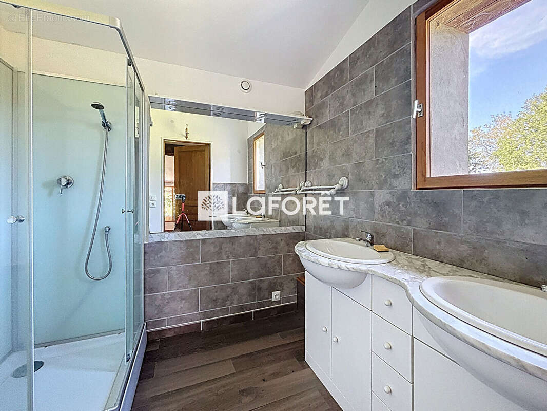 Maison à VILLEMUR-SUR-TARN