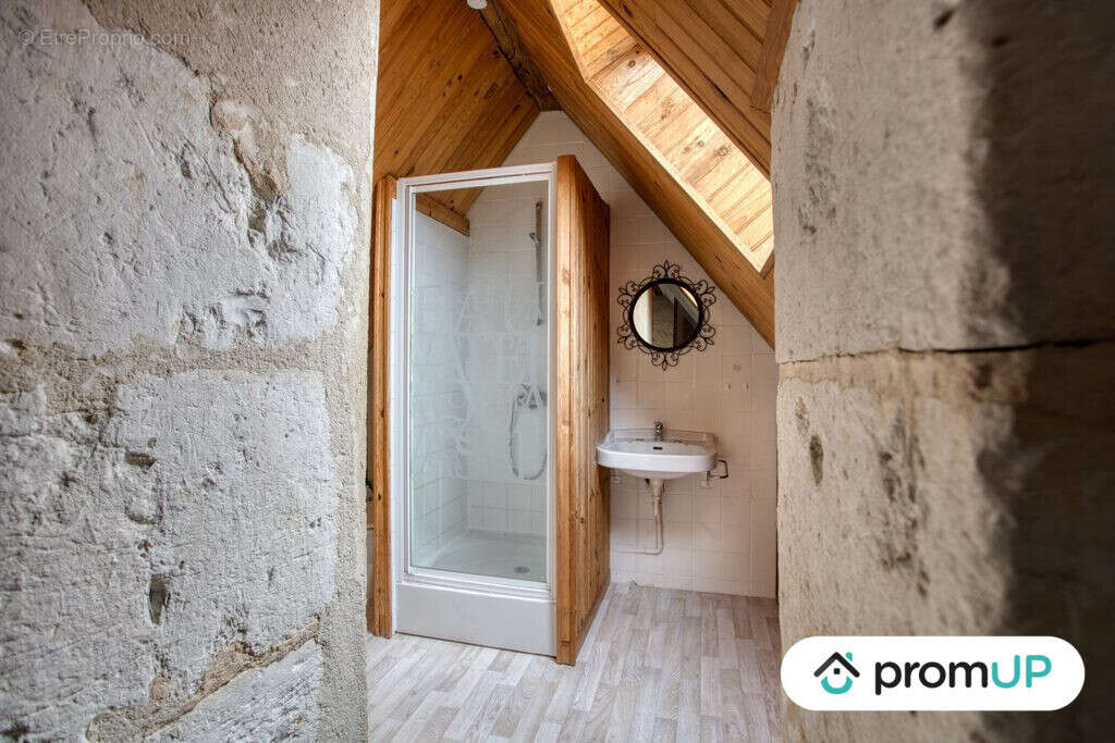 Maison à MAUVES-SUR-HUISNE