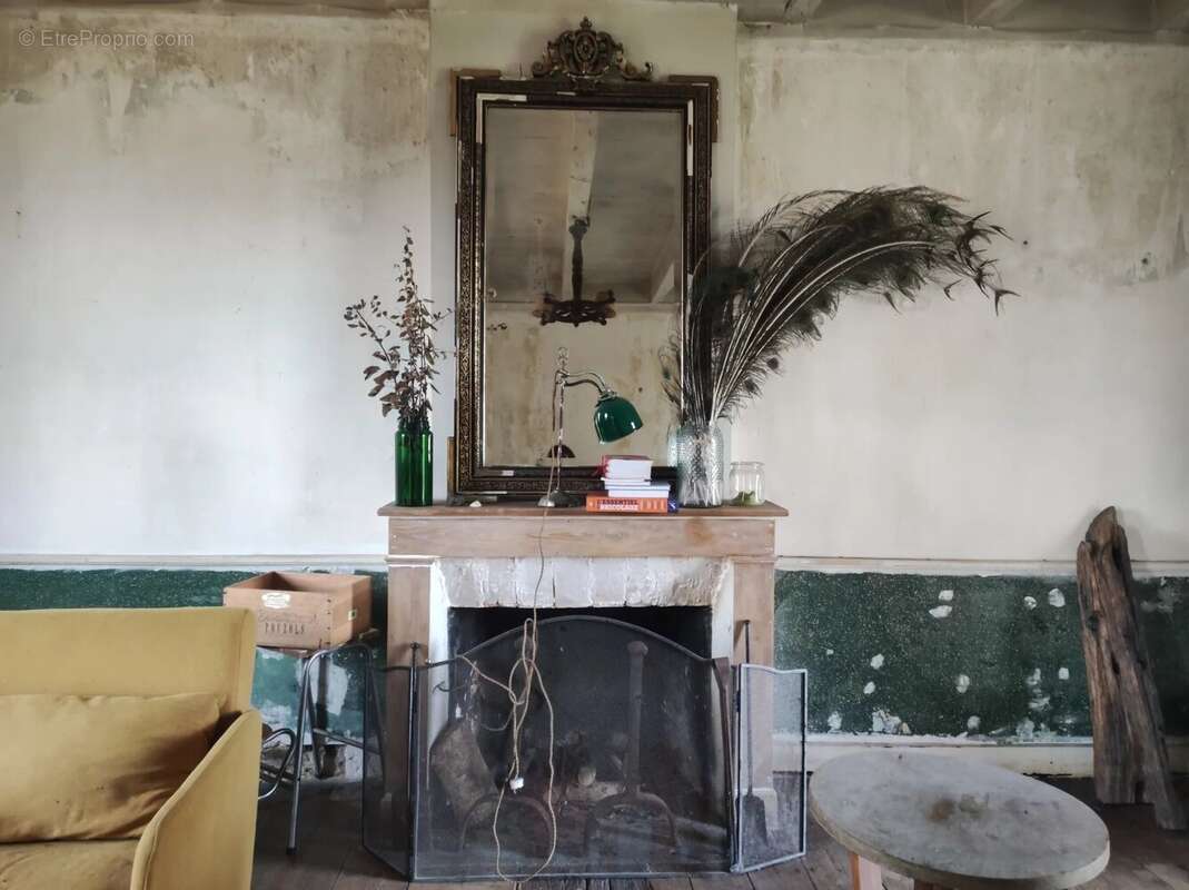 Maison à BUSSEROLLES