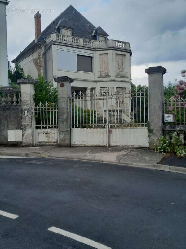 L'Exceptionnel à Périgueux : Le Charme de l'Ancien avec Vue Imprenable - photo 3