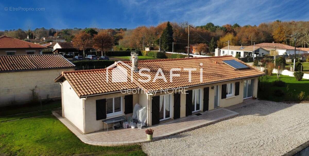 Photo 1 - Maison à CISSAC-MEDOC