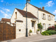 Maison à ORRY-LA-VILLE