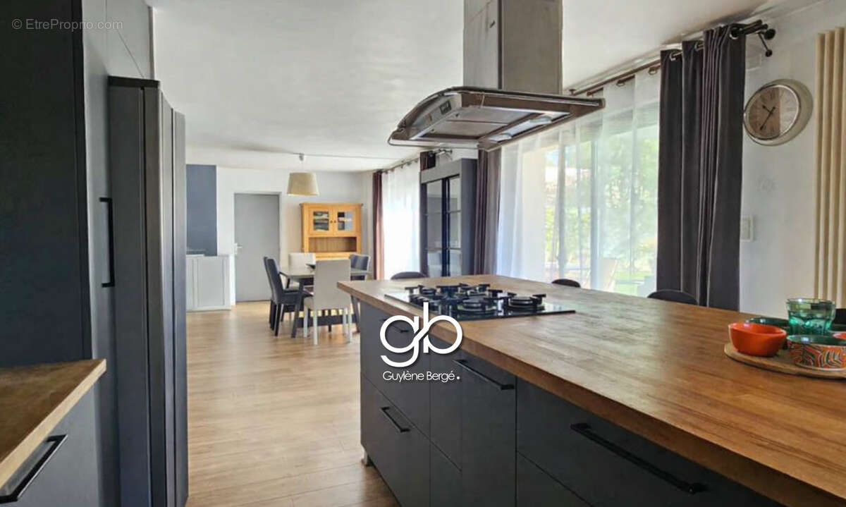 Maison à VENDARGUES