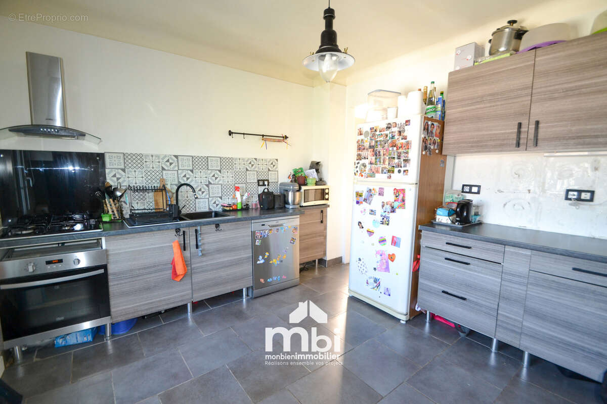 Maison à MARLY-LA-VILLE