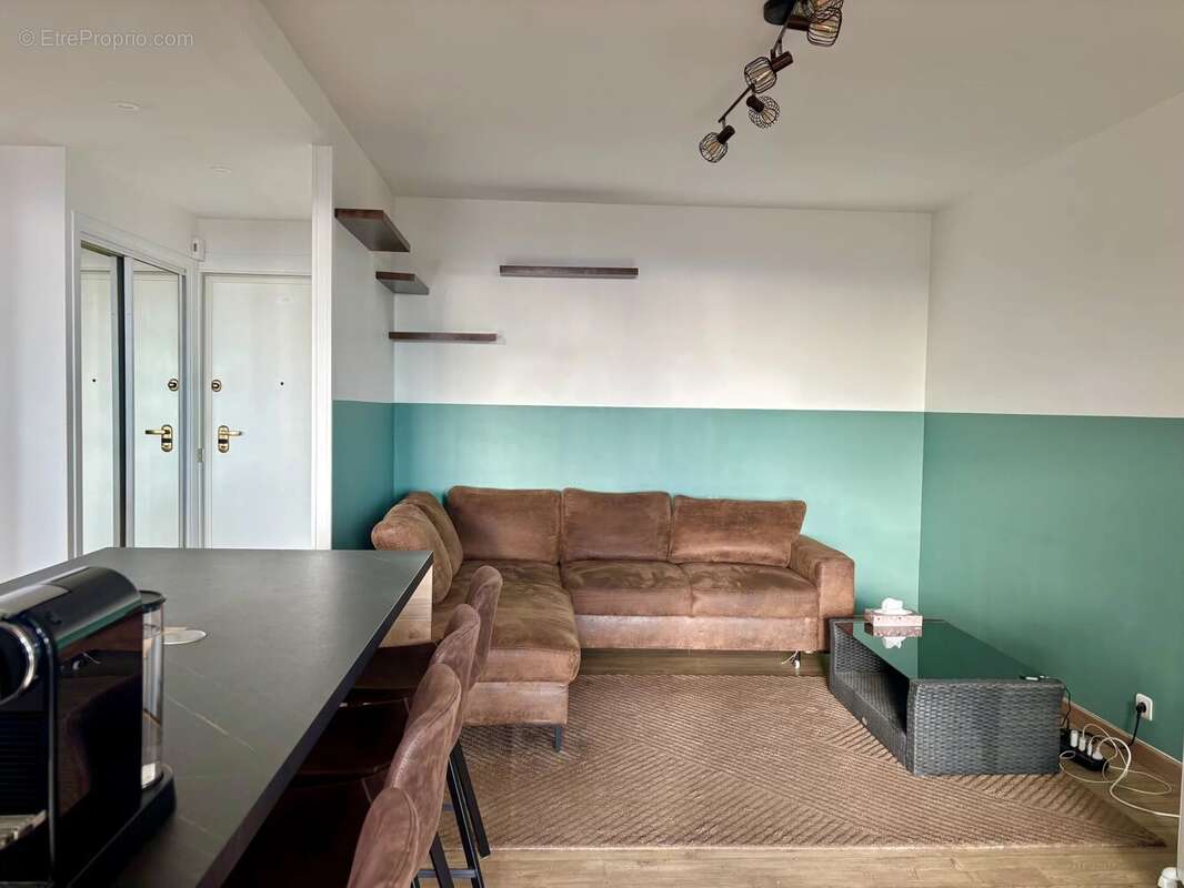 Appartement à BEAUSOLEIL