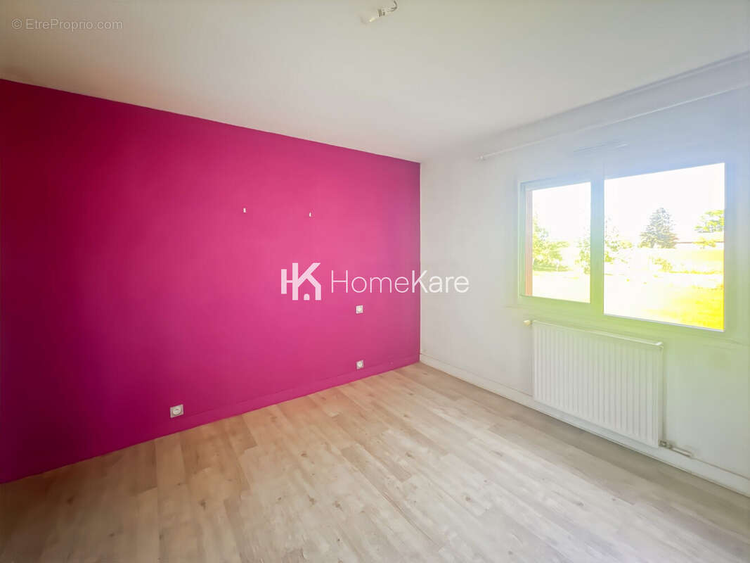 Maison à MONTREJEAU