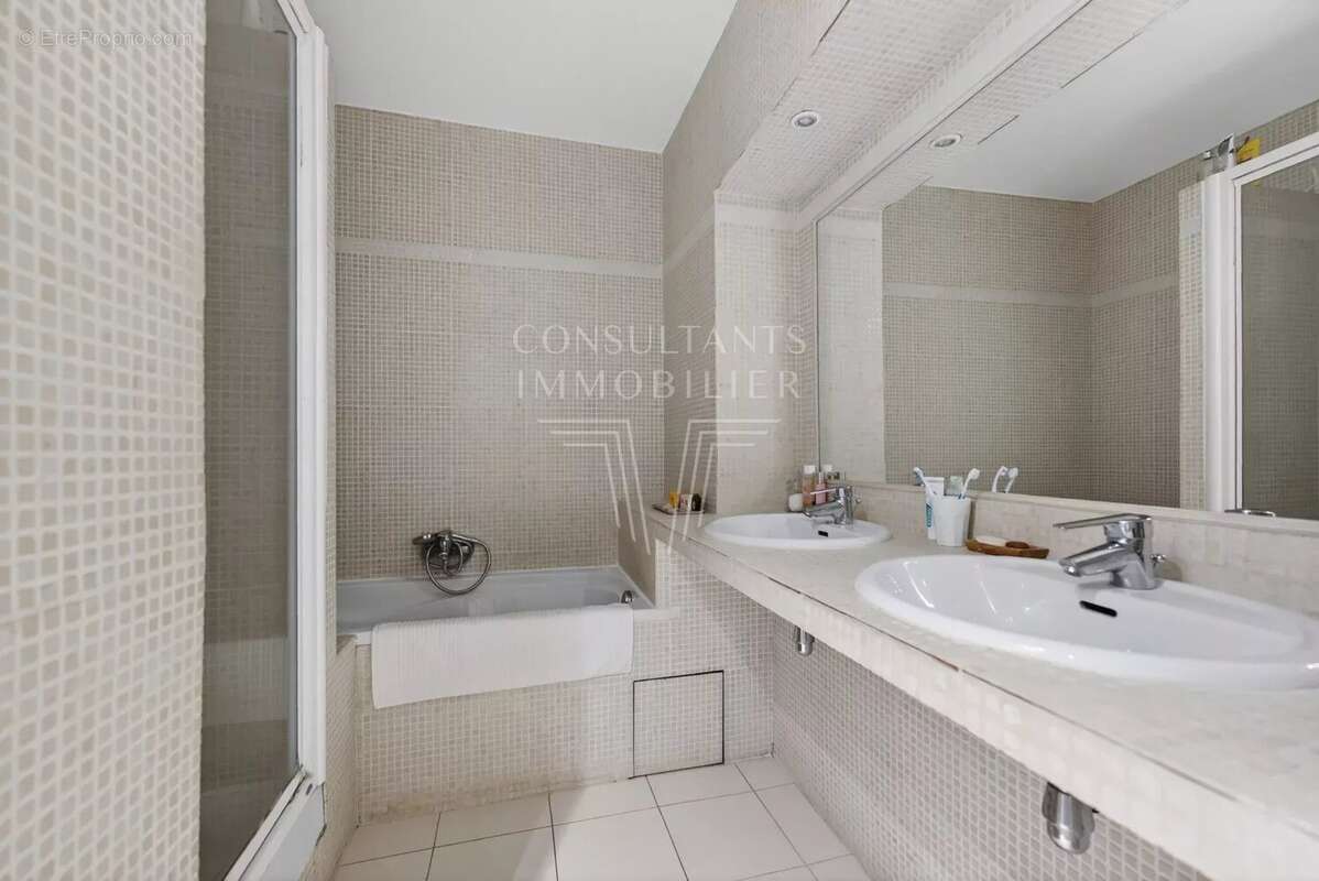Appartement à BOULOGNE-BILLANCOURT
