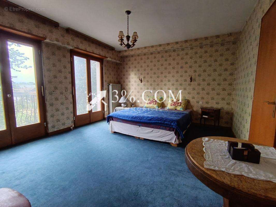 Belle propriete de 303m2 a rafraichir - photo 10