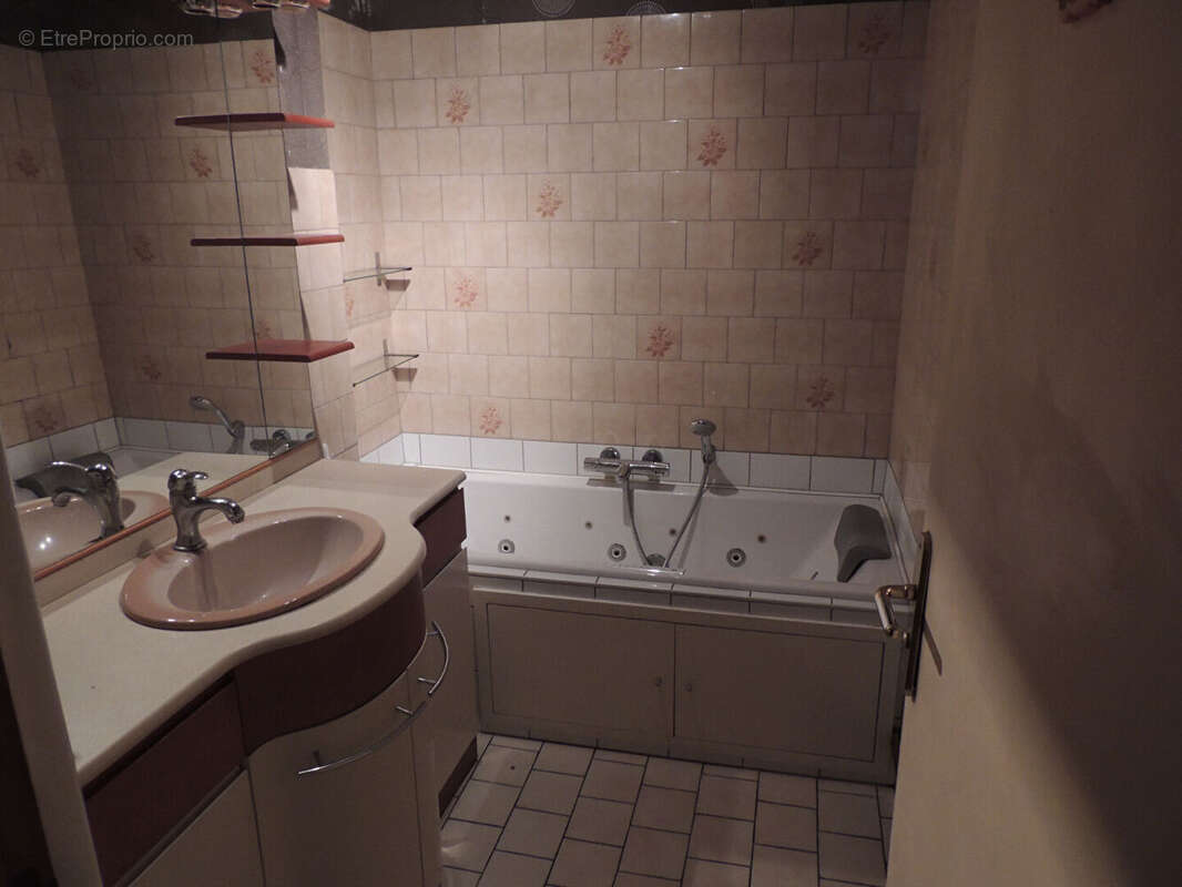 Maison à LA CROIXILLE