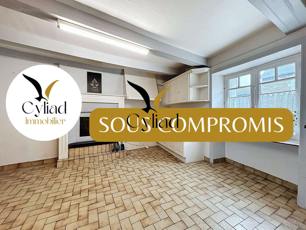 Maison à MINIAC-MORVAN